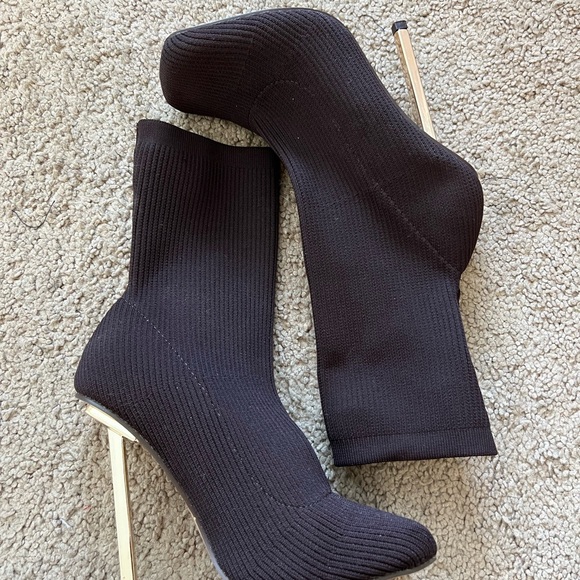 Public Desire Brown sock booties - Picture 4 of 4